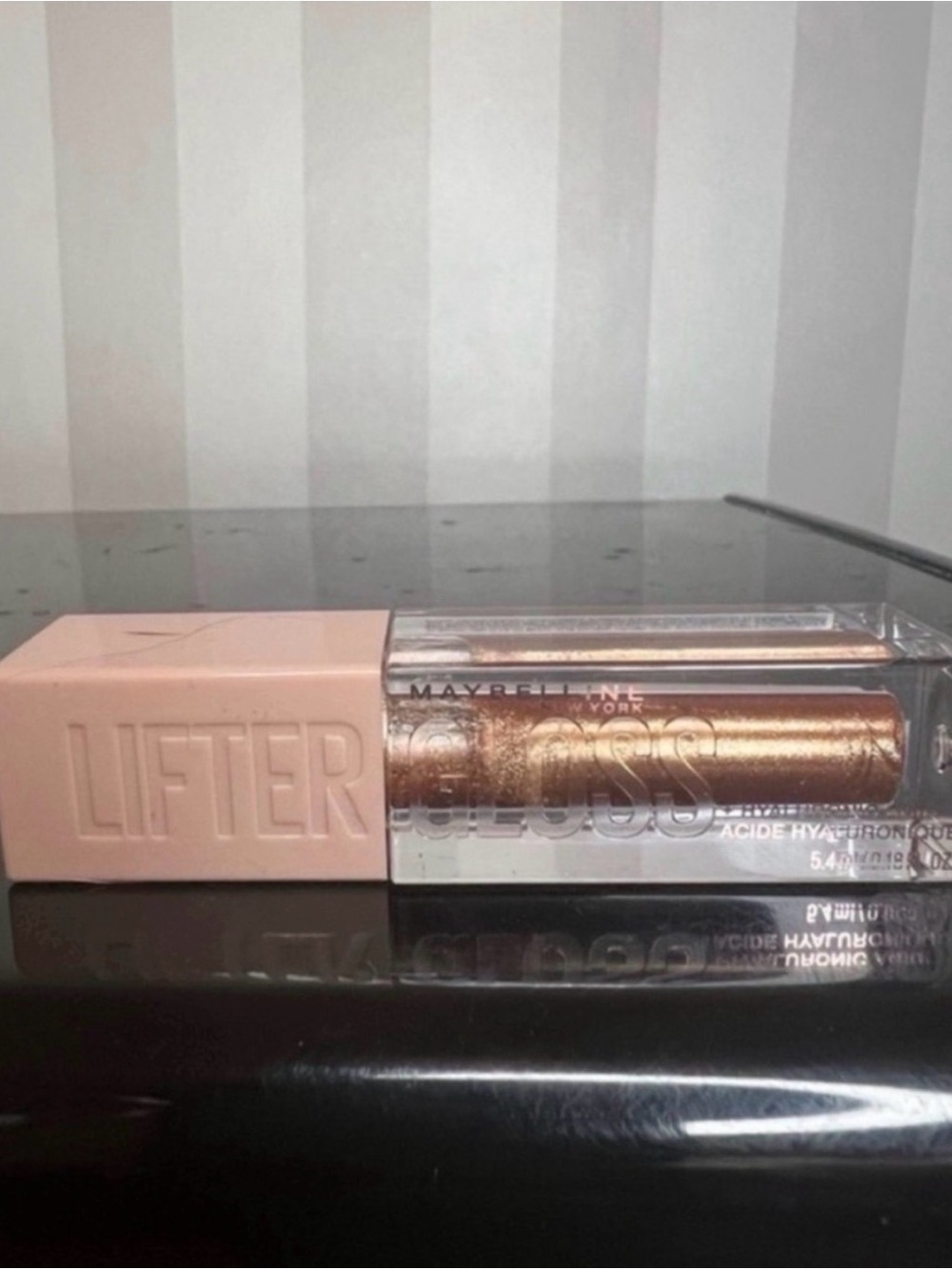Maybelline Lifter Gloss Hydrating Lip Gloss 010